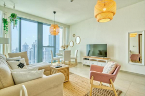 Monty Holiday Home - Boho-Chic Cosy 1BR Apartment in Downtown Dubai